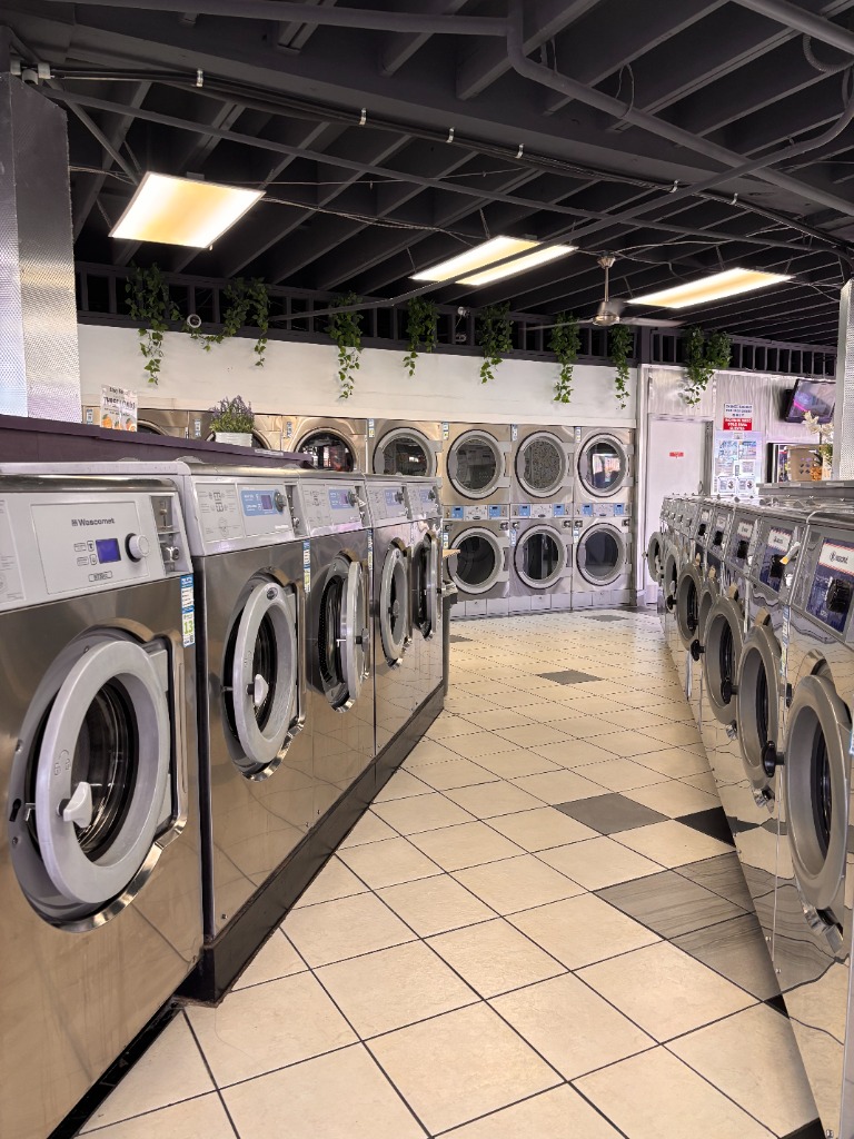 Easy Breezy Interior